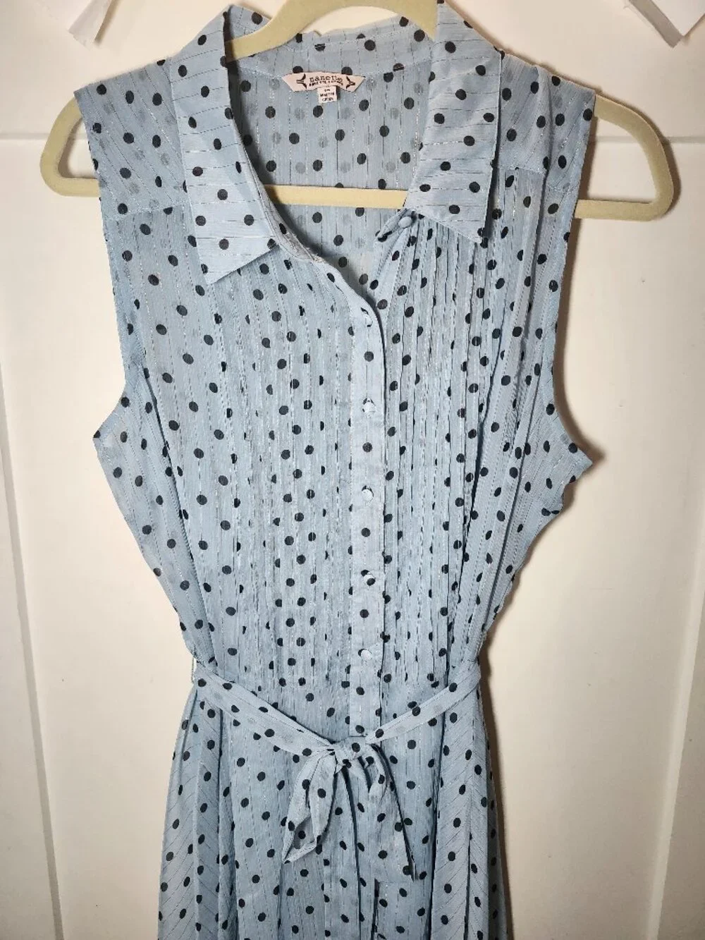 Light blue sleeveless pintuck polka dot dress - Picture 9 of 9